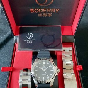EUC Excellent Automatic Boderry Watch + Extra S/S Boderry Bracelet